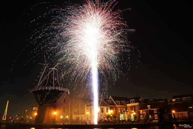Haarlem Windmill Fireworks - SA705788.good_