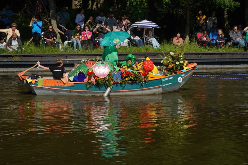 2024-06 - Corzo Parade On Canal - De Uithof - RX106460.ok