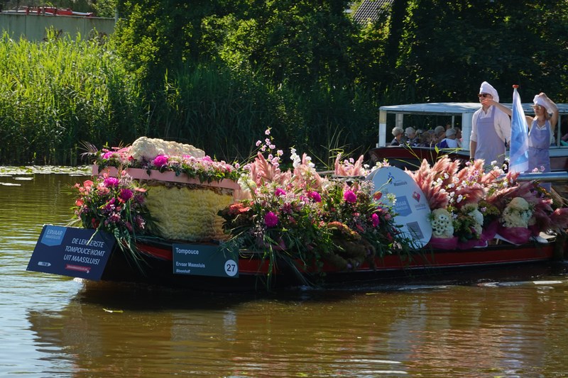 2024-06 - Corzo Parade On Canal - De Uithof - RX106576.ok