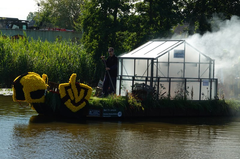 2024-06 - Corzo Parade On Canal - De Uithof - RX106604.ok