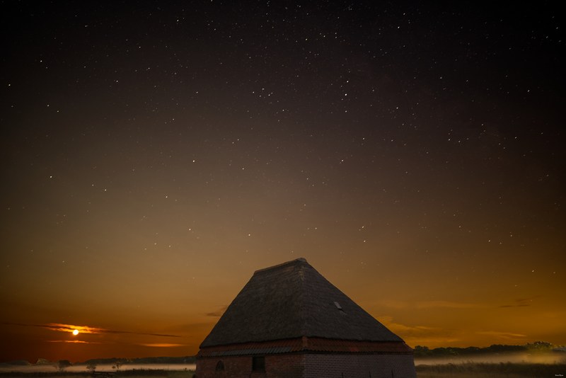 2024-07 - Star And Night Skies At Texel - Netherlands - SA702902.editted.SA702903.foreground