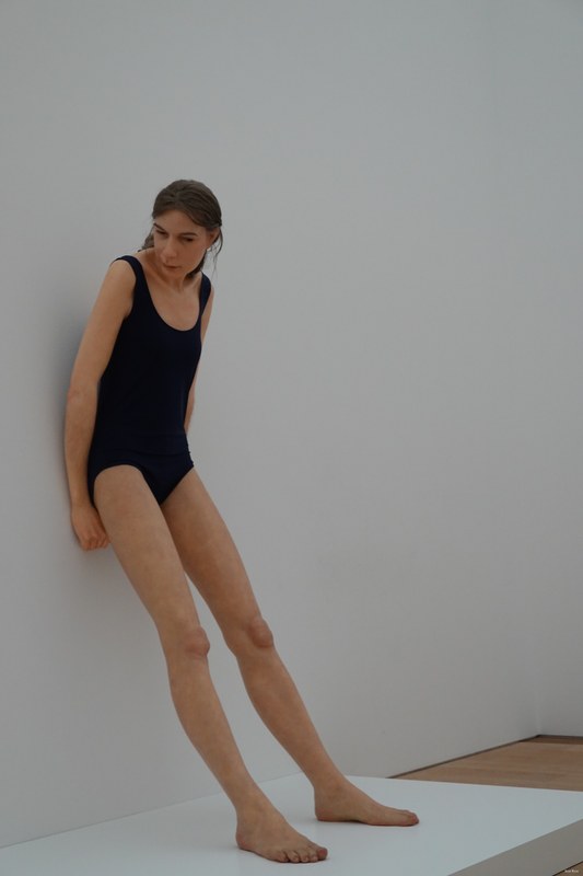 2024-11 - Ron Mueck At Voorlinden Museum - RX100367.ok