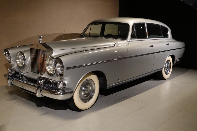 2025-01 - Louwman-car-museum - RX100754.ok
