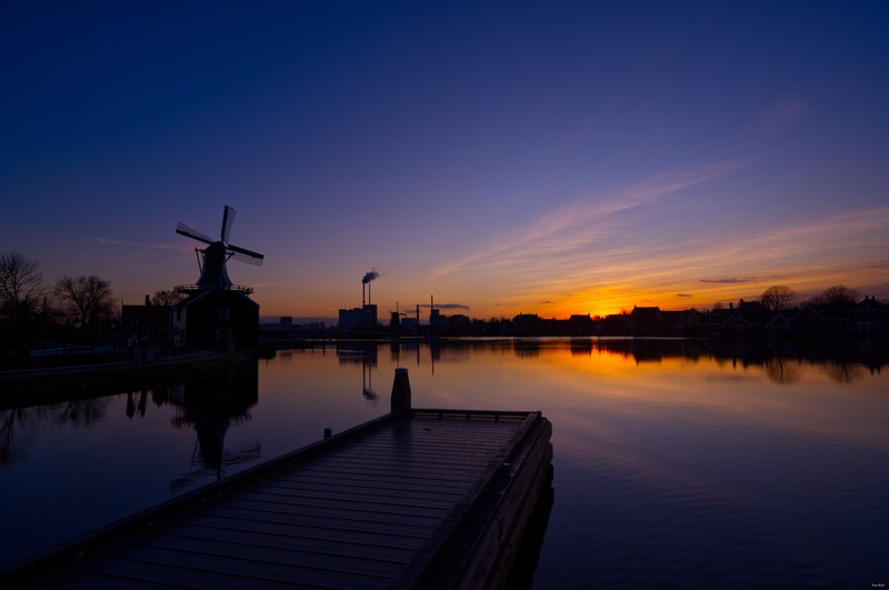 2025-02 - Zaanse Schans Windmills By Sundown - SA707350.editted