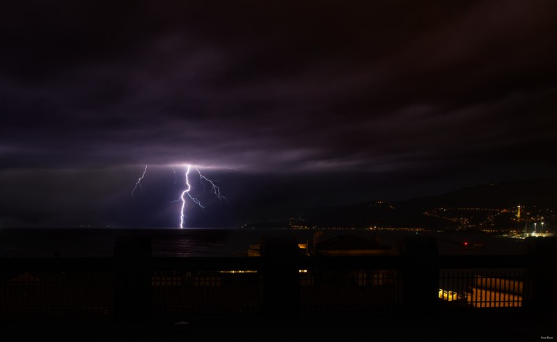 2025-07 - Lightning Over The Gulf Of Trieste - SA708397.editted