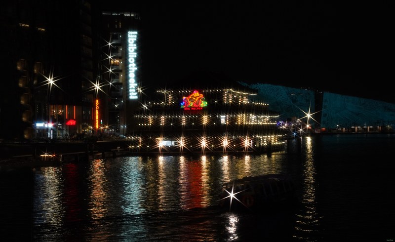 2025-12 - Amsterdam Starry Lights - SA709674.ok.cropped