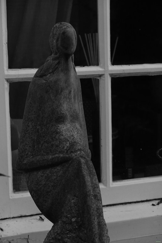 Streets-and-skies - RX100252