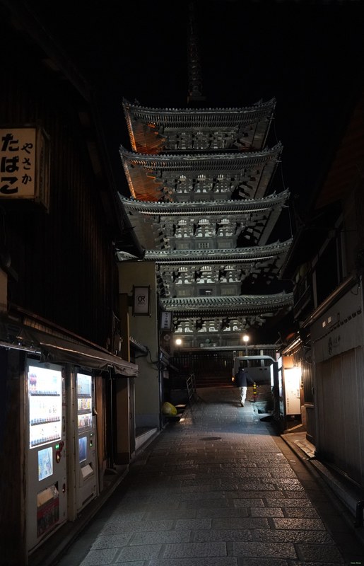 Kyoto - Night Views Of Yasaka Pagoda - SA701146.editted