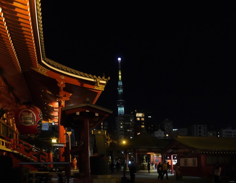 Tokyo - Asakusa - Senso-ji Shrine By Night - SA700122.nice.editted