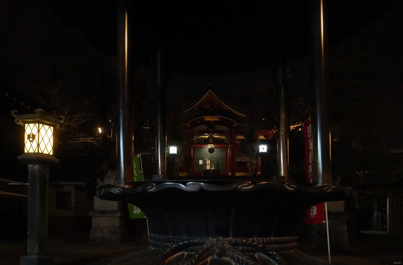 Tokyo - Ishihama Shrine By Night - SA700240.editted