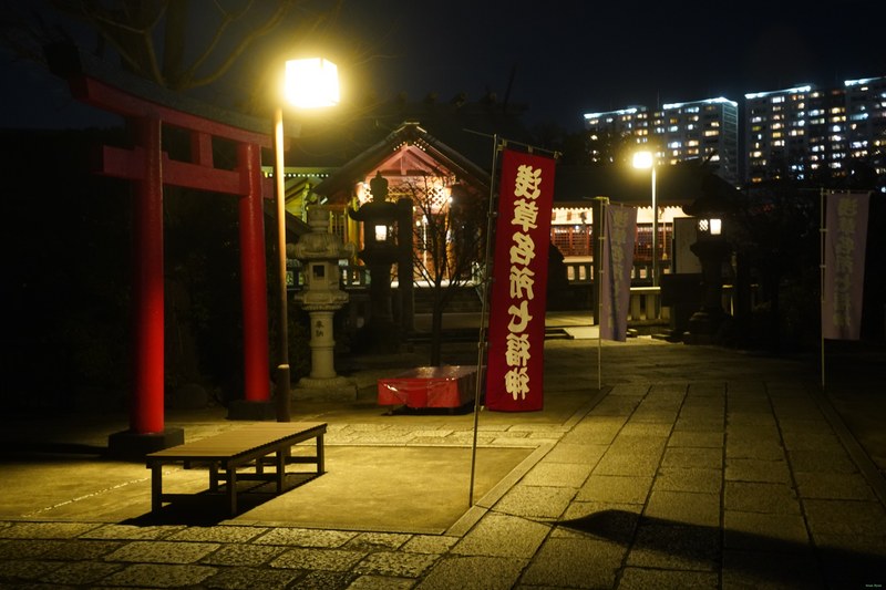 Tokyo - Ishihama Shrine By Night - SA700291.nice