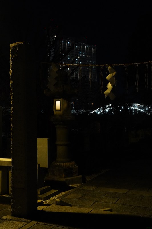 Tokyo - Ishihama Shrine By Night - SA700312.ok