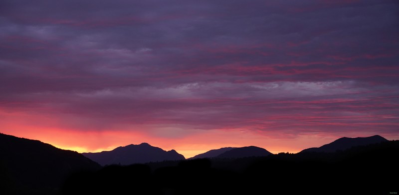 Magura Dawn - SA709474.edit.crop.cropped