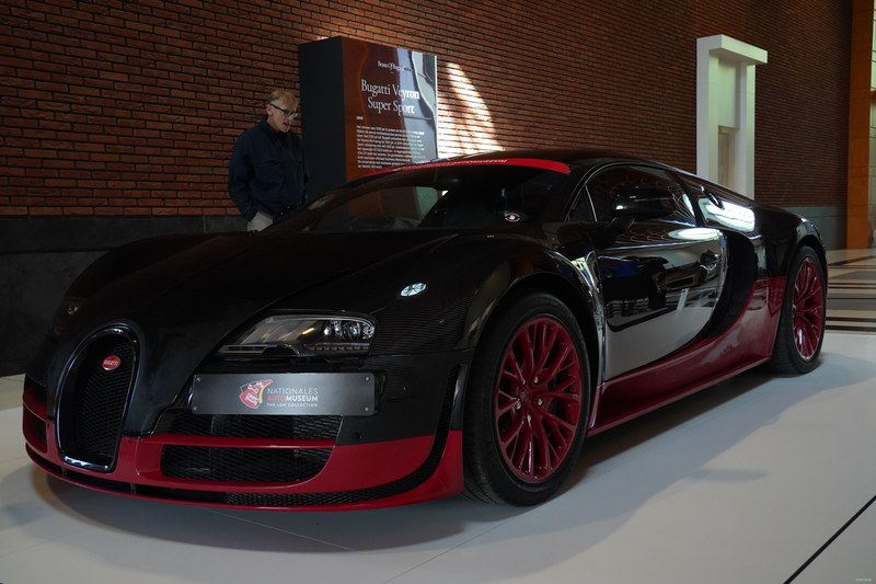 Bugatti Beasts - SA702485.ok