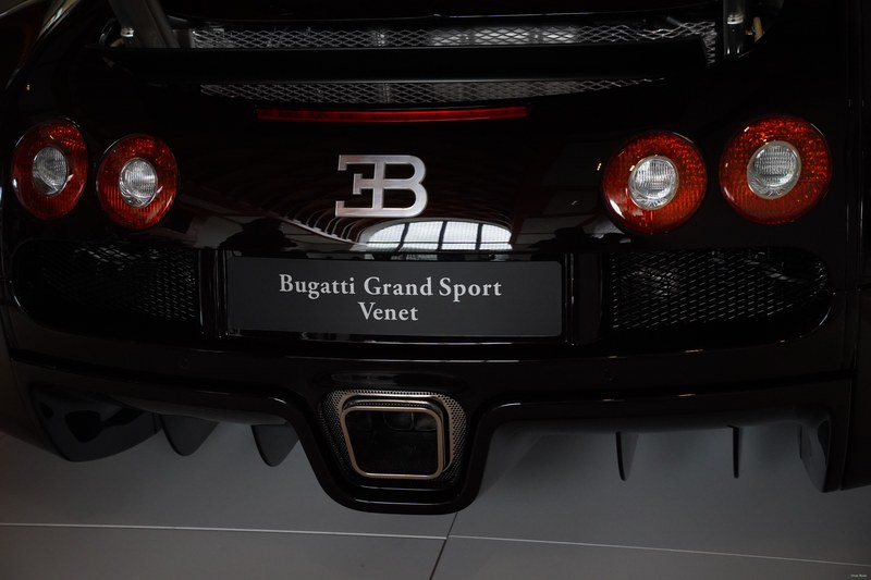 Bugatti Beasts - SA702489.ok